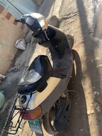 دراجه بطه قفله ٢٢٥هاذه الرقم ٠٧٧٨٠٦٣٠٢٤٥ وبي وتساب