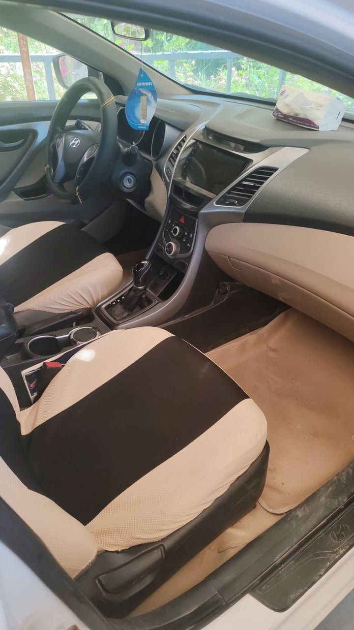 النترا للبيع موديل ٢٠١٥ خليجي ١١٠ وبيها مجال بيها سونار داخل المشور المكان المحمودية
للإستفسار اتصل وبيك خير ودلل ***********
