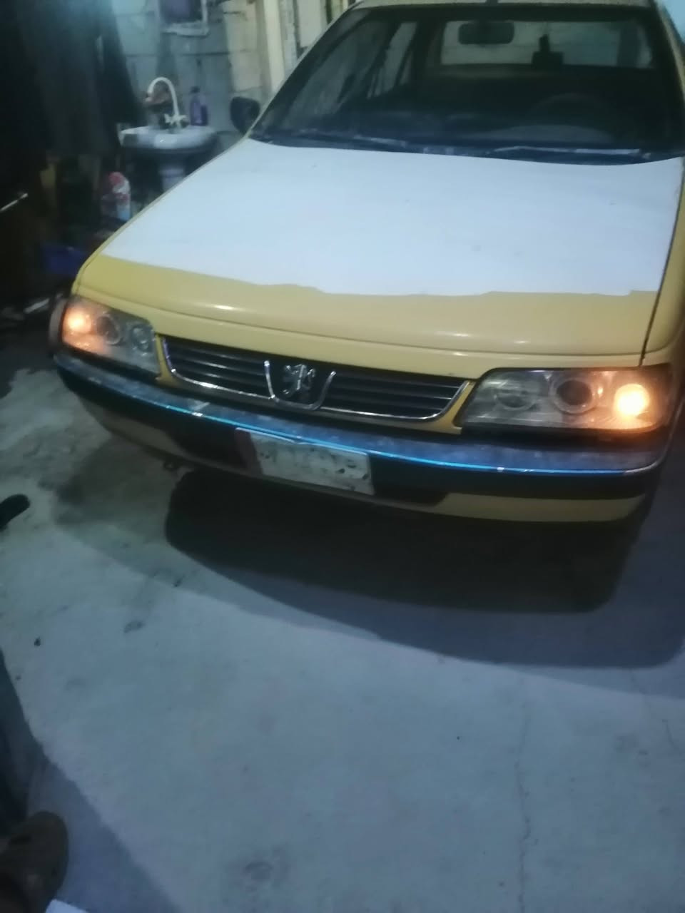 بيجو 405 بلاد كل تبديل
ماكو بيها طخه بل الجنطة 
محرك مجفت جديد كير نضيف تخم اطارات جديد 
سنة منتهية 24 شهر 2
سيارة يرادلهة ترتيب 
وكالة عامة بسمي باركوت سكني بغداد جسر ديالى القديم سعرها 25
رقم نجف تحويل
مشروع وطني *********** ابو احمد
