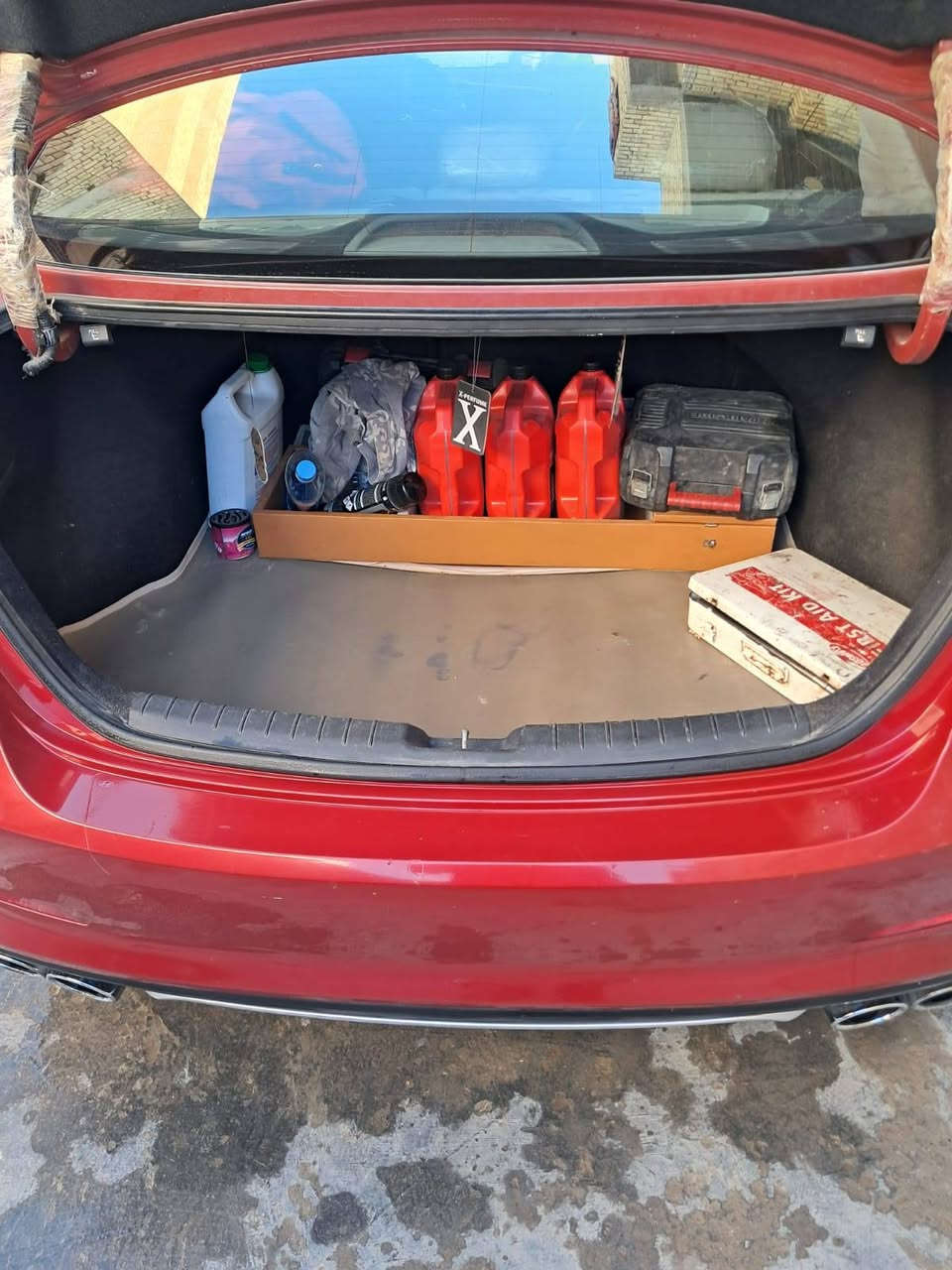 السلام عليكم النترا 17 وارد امريكي حادثهة بنيد فقط.  فول مواصفات. كل المواصفات. بيهة. بأسمي السيارة ليبل واحد سعر 130. مكاني بغداد الكرخ ***********
