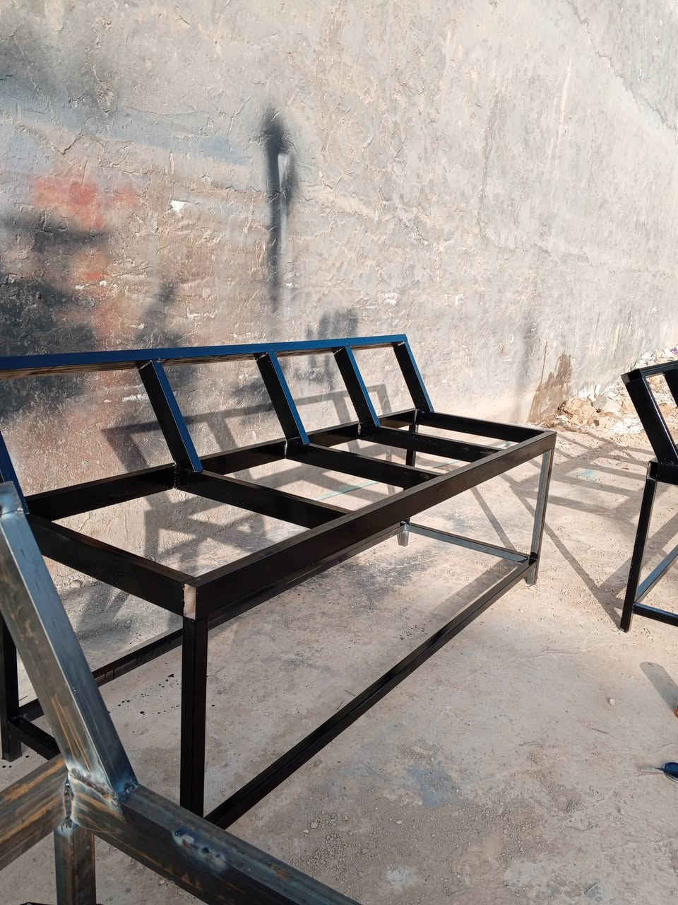 للبيع ميوزة مال محل مخضر4الطول مترين ونص جددالعدد أربعة  عنوان بغداد الاتصال واتساب ***********
