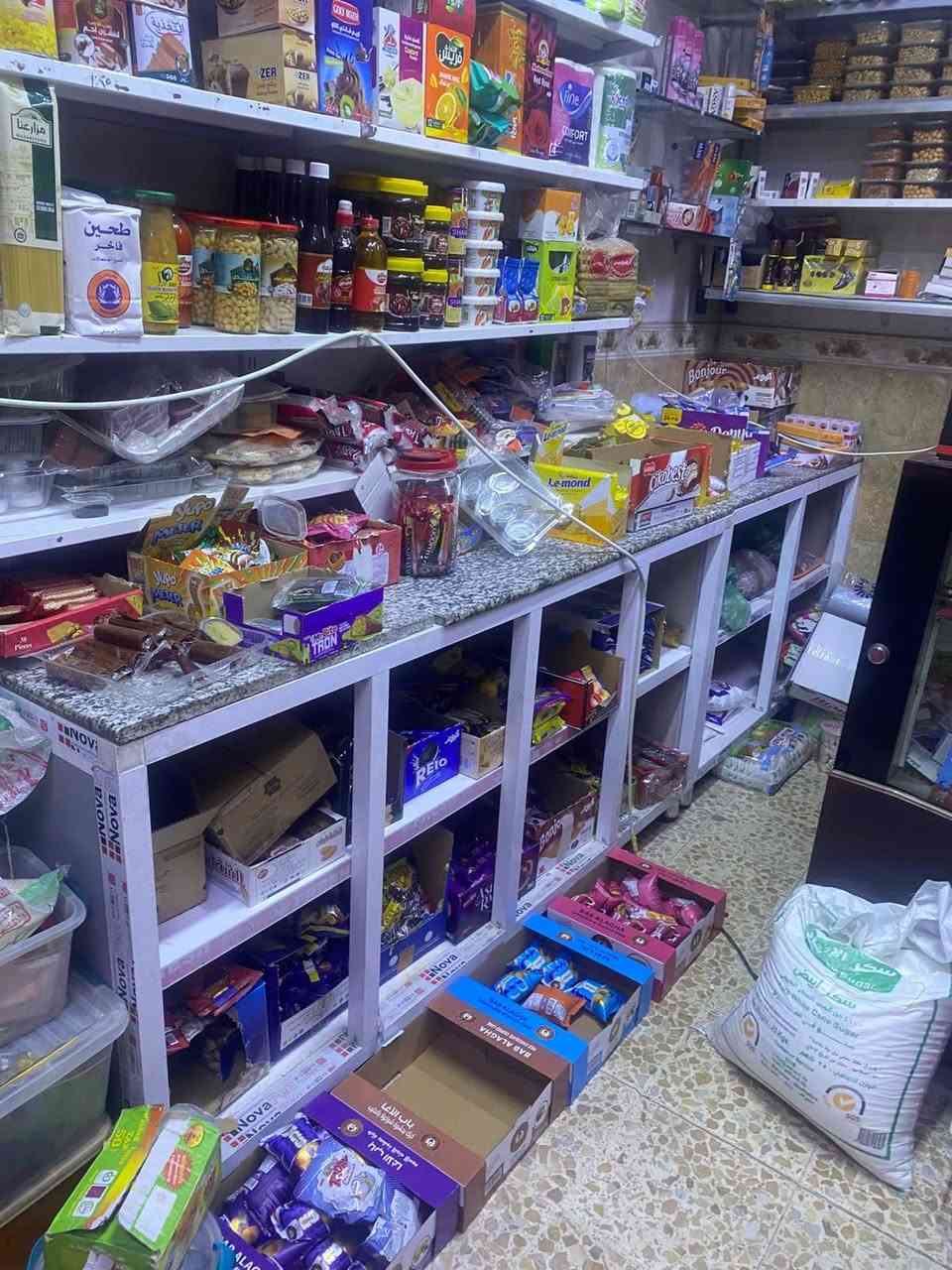 سلام عليكم رجاءآ لا تواعد و احذف المنشور و جايك 
يفيدنك تعال ما يفيدنك عوفهن 
عارضة كيك تركي مرمر الثقيل نظيفة وشغالة وبرودة توصل ٤درجات و ميوزة 2 المنيوم و مرمراتهن للبيع بالنجف رايدهن ب٥٥٠ 
***********

