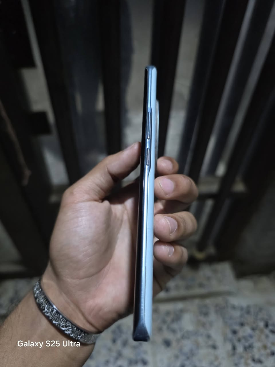 هونر X9C حيل نضيف وستعمل بسيط كامل ملحقات كارتون وشاحنه  ذاكره 256 عشوائيه 12 ,راسلني خاص ع سعر فقط بيع ***********

