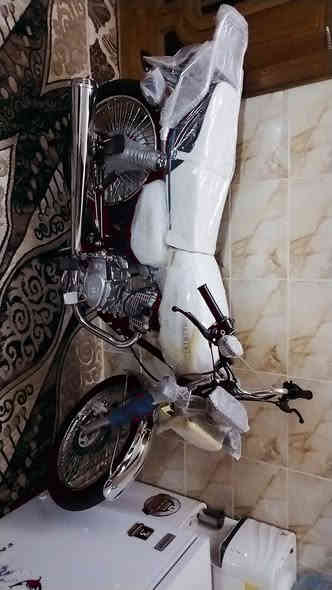 للبيع موديل 2025 اخو صفر اورق كمل سعر800بي مجال مكاني كركوك رقم موبايل ***********
