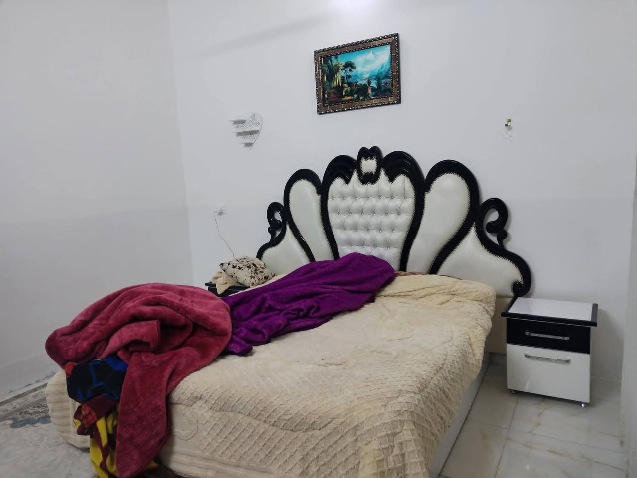 بيت للبيع في رابرين
مساحه 200  شارع عام
***********
