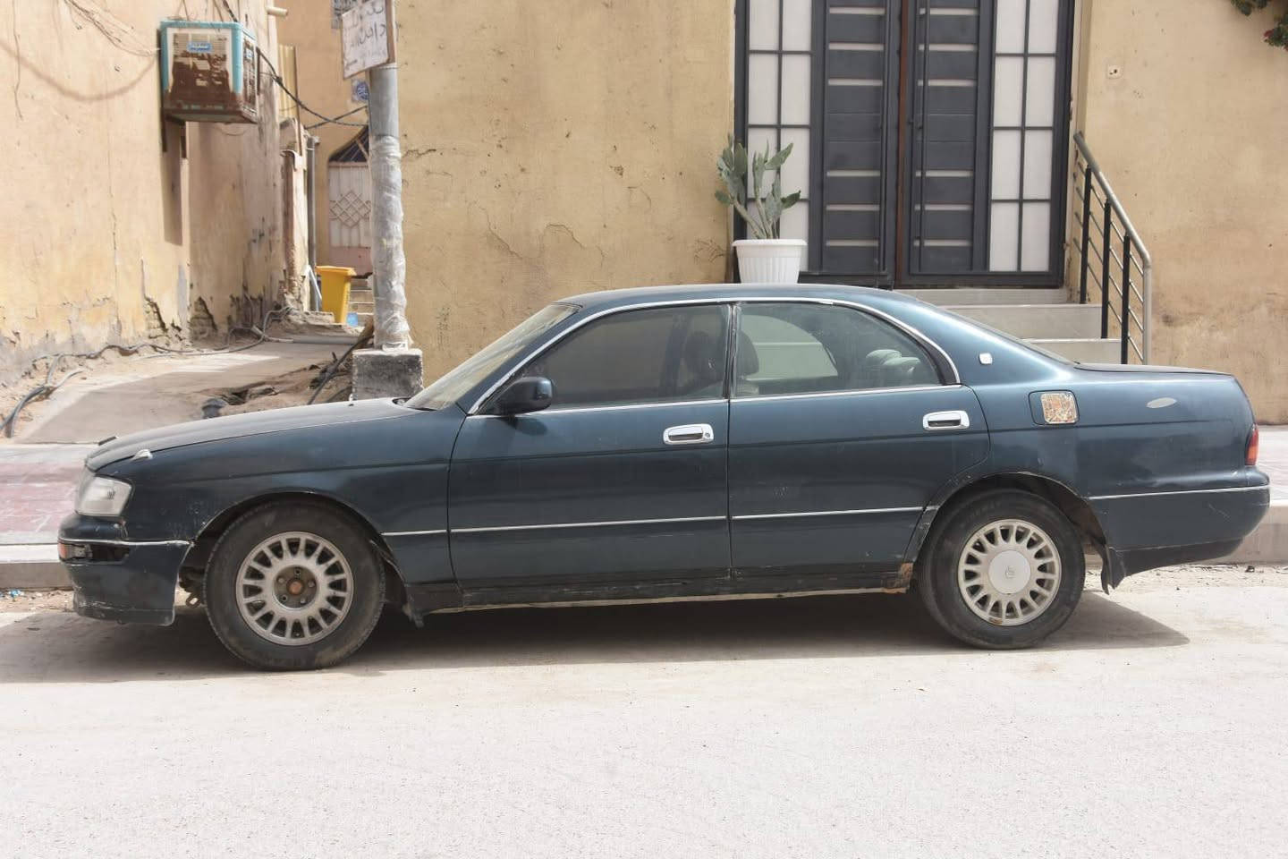 سياره بطه متصل موديل 92 للبيع سعر 40وبيه مجال للتواصل
***********
