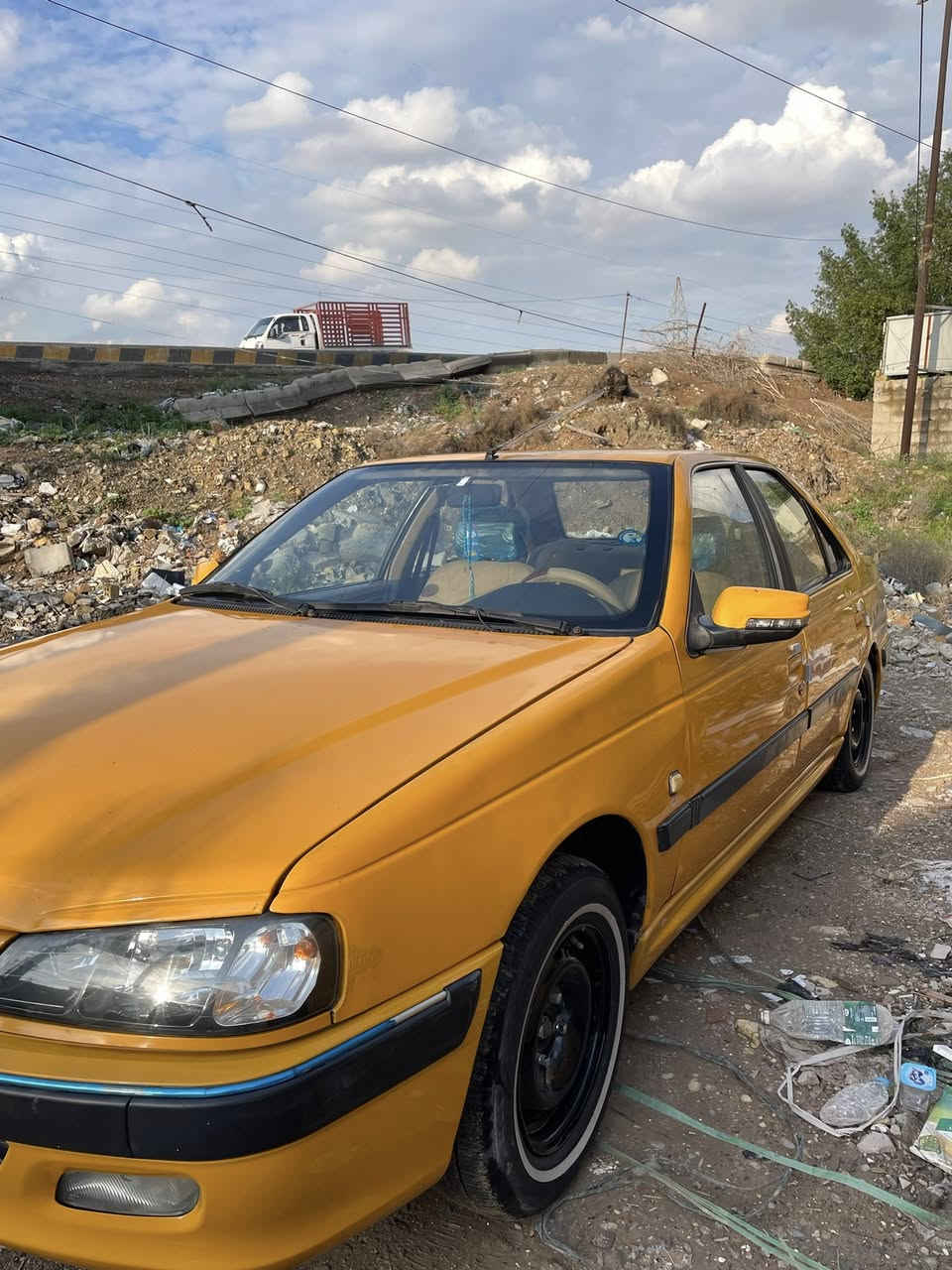 السلام عليكم للبيع بيجو بارص موديل 2018 لون عمبه رقم بغداد باسمي تحويل ثاني يوم هزه جديده مصفره هيئه و غرامات السنويه لل 2031 سياره نضيفه و مرتبه الداخل كله جديد دوشمه خليه و التنته مغلفه و ارضيه و شاشه تحكم استيرن و مري تايرات تخم خط ابيض جديد صدر مكينه كير مكفولات خير من الله سياره مرتبه مكاني بغداد يم جزيرة بغداد السياحيه السعر 58 و بيها مجال جدا بسيط مو شراي لا تعلق ولا تكسر بالحلال للتواصل على رقم الهاتف فقط ***********
