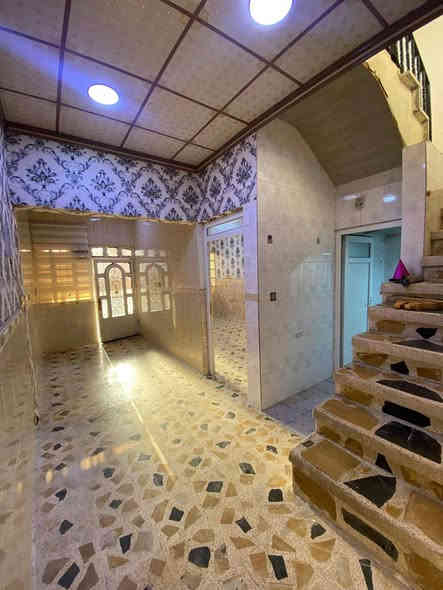 للايجار  بيت طابق واحد. حي الميثاق  قرب  مجسر حي الميثاق وسوق الميثاق   سعر الايجار 325   مساحت الدار 110 متر الاتصال على رقم ***********
