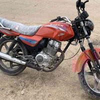 دايون عظم • ٢٠٢٣ • اوراق