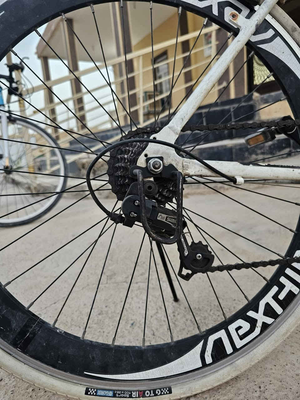 السلام عليكم
بايسكل رياضي نضافة فول عقرب ٥ تبديلات  c700 فول المنيوم حجم ٢٨
السعر ١٤٠


**إذا كنت صاحب هذا الإعلان وتريد حذفه لأي سبب، رجاءا أرسل رسالة إلى الدعم الفني**