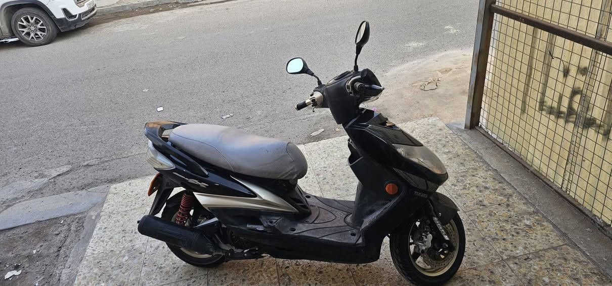 السلام عليكم سكنس فحل للبيع مكاني حي الجهاد
***********
المكينة مجفتة جديد يم علي ماكس بالكفاح بيهة ضمان ٦ اشهر
دبل خلفي رمبة جديد
منظومة كلج كاملة اصلي جديد
نوزل جديد
دراجة حلوة وخير من الله رايدهة ب ٧٥٠ قفل
