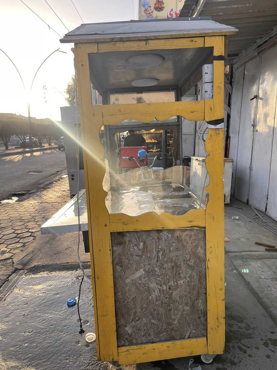 عربانة لبلبي وذرة للبيع
نظيفة جدا كهربائياتها كامله كما موضح بالصور
السعر :175 الف
بغداد المحمودية 
للتواصل 
***********
***********
