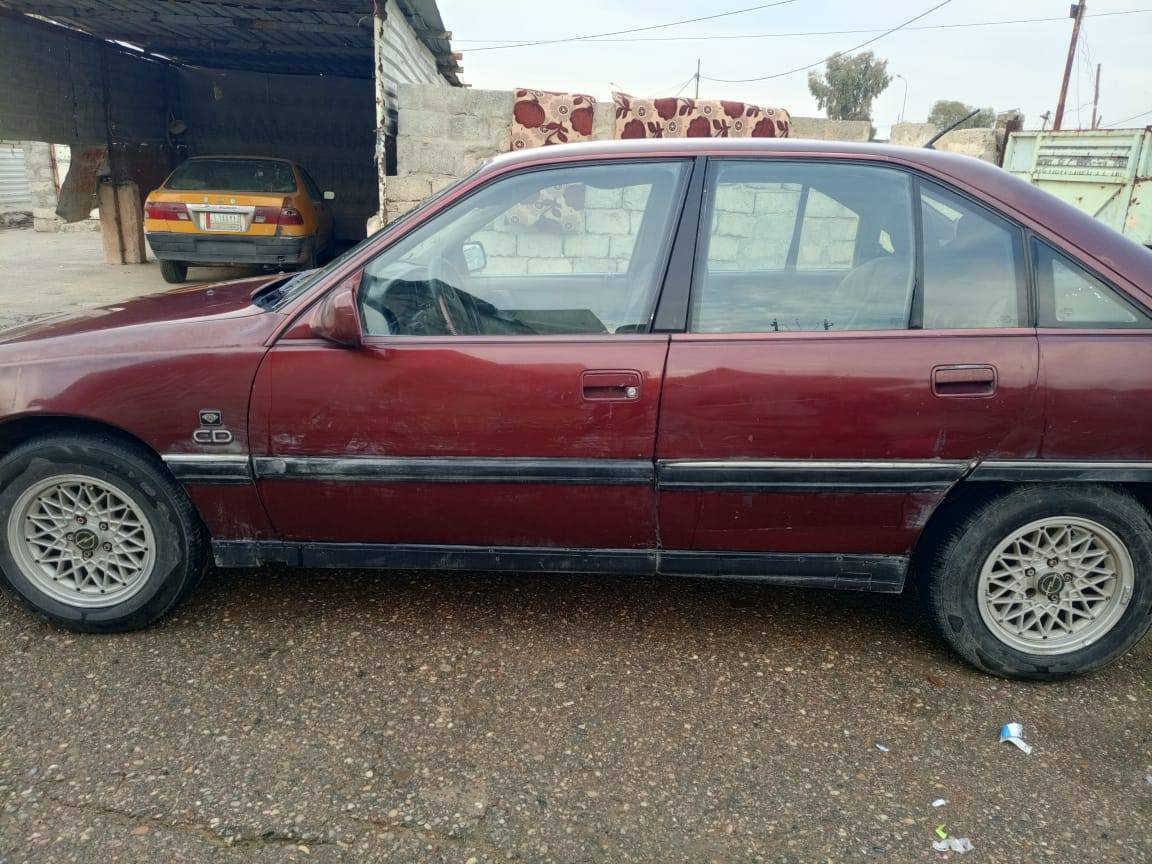 للبيع اوميكا حجم 20
موديل 91
رقم نينوى اخضر
كير عادي شرط كير محرك 
السعر *********** بي واتساب
