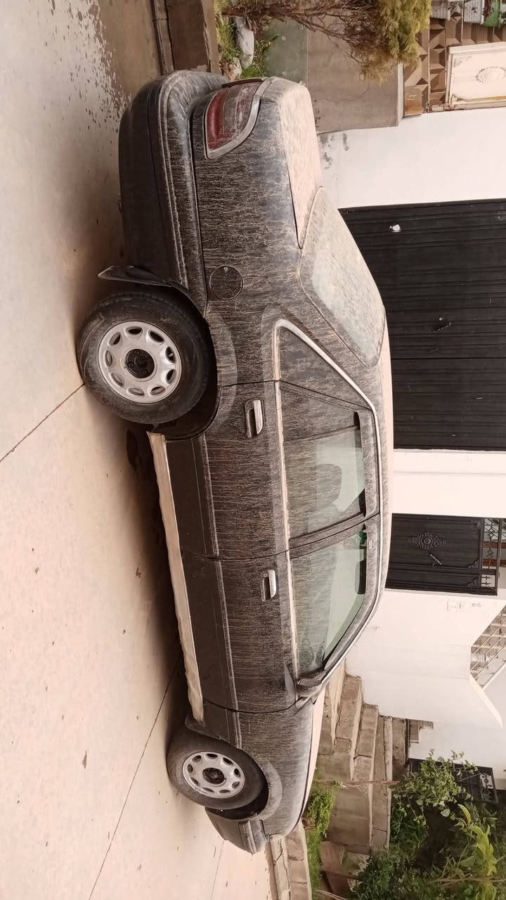 سلام علیکم، دایۆی برێنس بۆفرۆشتن.ئاڕمی پلاستیکی، سلێمانی،مۆدیڵ 93گێڕومەکینەی ئۆپڵی لەسەرە مەکینە 20فەلی مەرخوب،،گێڕئۆتۆماتیکە،گێڕومەکینەی بەشەرت،جوارتایەی لۆکی لەژێرە،سەیارەیەکە هەتابڵێت نەرموونوڵوو بەهەڵمەتە،زۆربێ مەسرەفە.کارەبایوو گێجوو لایتو زینۆن،تەجیلوو مکەبەرە،هەمووی ئیشەکابەزەمان.گێجی بەنزین حەماوە،گێجی کیلۆمەترئیشەکا سەیارەکە خزمەتم کردوە،ڕۆنی مەکینەوفلتەروهایدرۆلیکی گێڕو سیوەیلی ئەکسلی دووڕۆژە بۆم گۆڕیوە، هیج مەسرەفێکی نیە،
تایبەت بۆعایلەکراوە،بێمنەتم لیی بۆکام شاردورە پی بڕۆومەترسەلێێ،تەقەوڕەقەی تیانیە،ئەبەد،لەسڵیمانیم،سعری 20گەڵاوکەمیک مەعمەلە،،،

تێبنێ/لەگەڵ ڕێزم بەمەعرەزجی نافرۆشم،بەهیج،جۆریک،⛔⛔
ساڵێکە لای خۆمە،لیی حەساومەتەوە.ئەمەوێ بەکەسێکێ بفرۆشم ئیسفادەی لێ بکات،بۆماڵوومناڵی خۆی بەکاری بێنی،،خۆشەویستن.❤


**إذا كنت صاحب هذا الإعلان وتريد حذفه لأي سبب، رجاءا أرسل رسالة إلى الدعم الفني**
