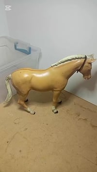 ٦٥ قطعة • حيوانات مزرعة • ديناصورات