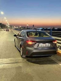 كورلا للبيع  هايبرد +بانزين  مديل 22  وارد امريكي ضرر بنيد فقط  ماشيه ...