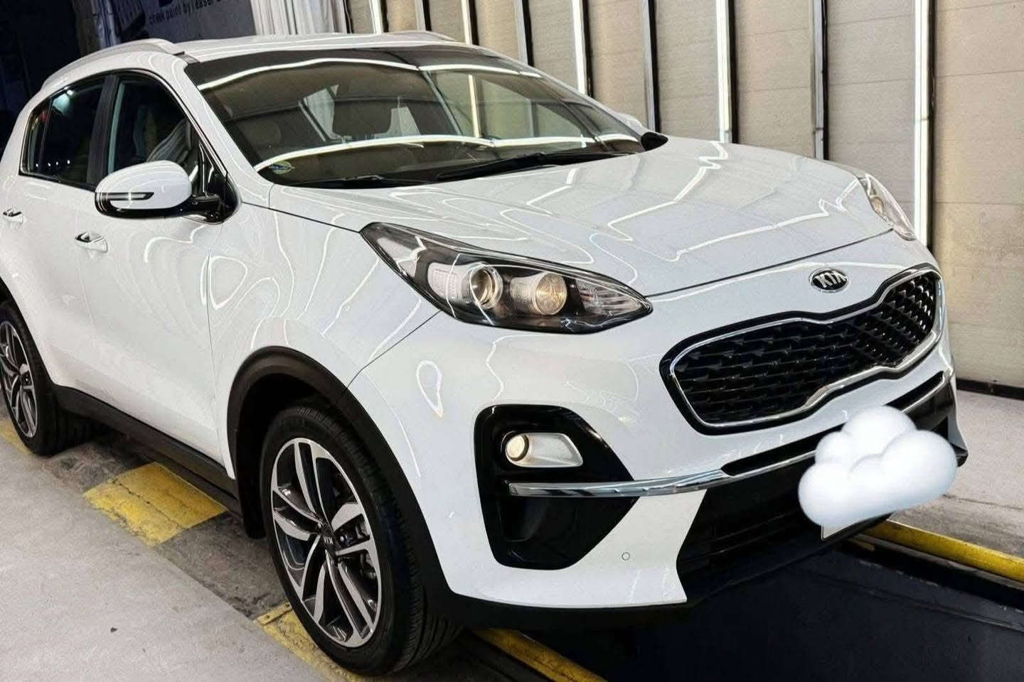 السلام عليكم
كيا سبورتج خليجي رقم اربيل 

 موديل 2019 مكينة 2400 gdi

ماشية 50 الف مكفولة كفالة عامة

مواصفات عادية فور ويل تحكم جهتين مانع انزلاق

السيارة مكفولة من الصبغ والبارد

مكانهة بغداد السعر 180

***********
