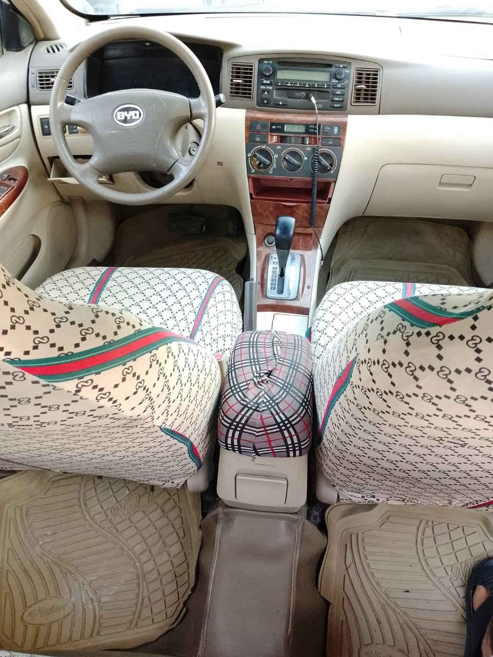 السلام عليكم
سياره BYD  F3  محور كير ومكينه كورلا بيكاتشو 1600
الضرر بجم مبدل وليس تصليح كله جديد جاملغات ثنين وبنيد ودعاميه الضربه ما واصله الشاصي وبيها صبغ بالجاملغ الخلفي الأيسر
سياره خير من الله محرك نشط سنويه بأسم اخويه ثاني يوم احولك

السعر ٥٠ ورقه وبيها مجال للشراي
رقمي. ***********
رقمي واتساب. ***********
