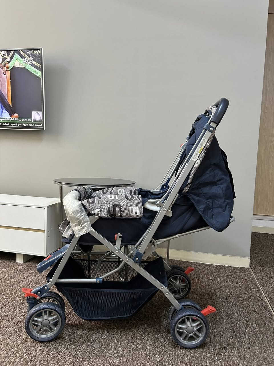 السلام عليكم مجموعة اغراض مستخدمة نظيفة داخل بسماية
بايسكل اطفال 30

عربانة طفل 35

كنتور ملحق داخلي صاج مصبوغ ابيض حراري 230

جرباية مكتبة +مخزن داخلي خشب عراقي 200


**إذا كنت صاحب هذا الإعلان وتريد حذفه لأي سبب، رجاءا أرسل رسالة إلى الدعم الفني**