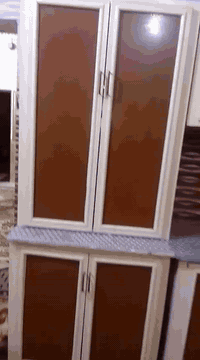 كاونتر للبيع مكلف بالنشر  .. 
***********  ..
وياه غساله الحافض اوتماتيك حجم كبير..
انزلها بالتعليقات ..
اليريد يخابر عالرقم ويستفسر  مو يمي
