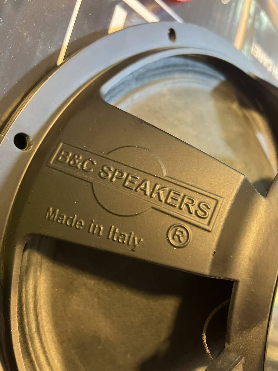 سبيكر مونتاربو اصلي ايطالي
شرط اصلي و ايطالي و سعر مناسب✅🔥
جديد بلكارتون
للتواصل ***********
