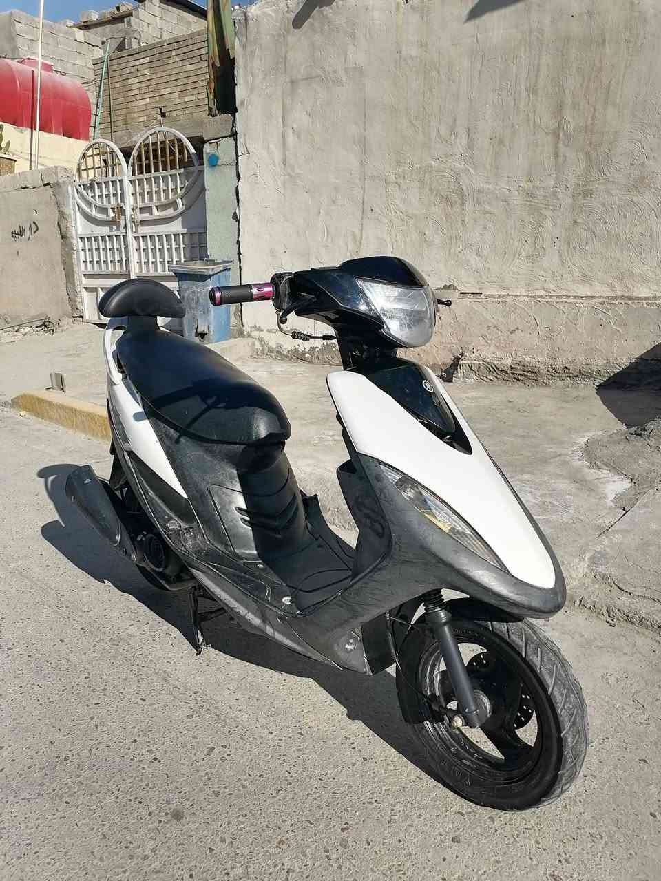 السلام عليكم دراجه ماكس عدل مكينه ما مفتوحه لا تبخير ولا تنقيص كهربايات كلهه شغاله سلف هندر شلعه معدل لايت عالي ناصي اشاير كلهه قفل جنطه قفل ستيرن مكاني بغداد حي النصر السعر 650    ***********
