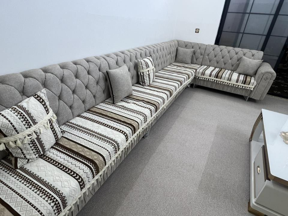 ديوان للبيع جديد تفصال صارلو شهرين نظيف كلش الحجم 13 متر                                                                                            

تواصل عل الرقم ***********
