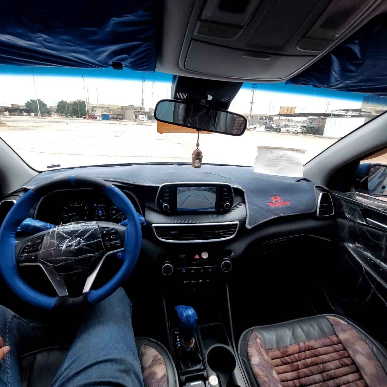 السلام عليكم توسان١٩ وارد امريكي ضررها البنيد مبدل وبيه ملاحظات بسيطه السياره جاهزه من كلشي تخم تاير السعر ١٦٥وبيه مجال.هذا رقمي وتدللون ***********
***********
