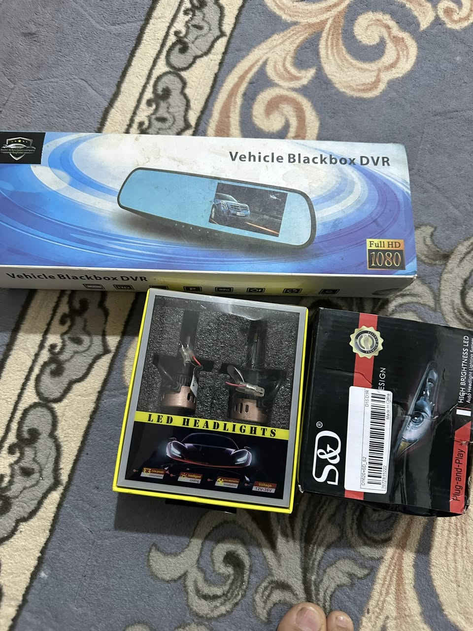 لد شمسي ولد ثلجي للبيع جديد وشاشه جديد مامسخدمه السعر كلي 85 الف مكاني الديوانيه اتصال ***********
