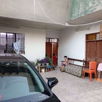 دار للبيع حي الاعلام . قريب عن سايدين دانيه ماركت خلف دولاري سنتر .الم...