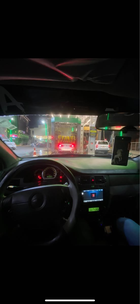 شفرليت اوبتره 

موديل ٢٠٠٥ استيراد خاص 

بدون ضربه تبديل قطعه وحده جاملغ طرف السكن 
سياره جديده فول مواصفات 

تبريد شاشه 
مرايات كهربائي
تحكم ستيرن جهتين شغال 
ثلاجه 
شاشه 

كير اوتو 

بذون اي مصاريف صدر كامل ومحرك بدون اي عيب ونقص 

بطاقه بانزين وسنويه ٢٠٢٨ 

تحويل مباشر 

مكان سياره كركوك 

*********** كركوك, العراق
