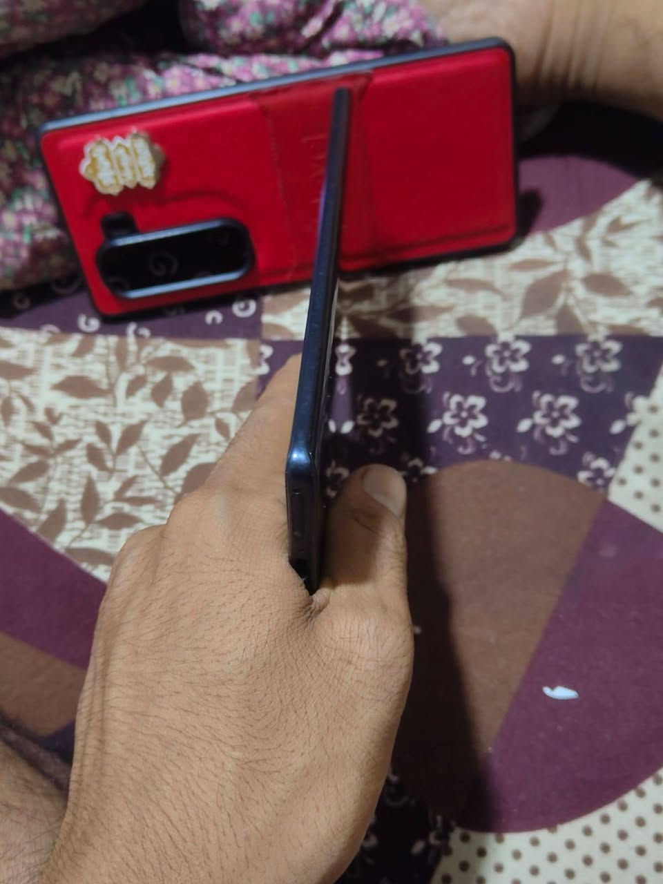السلام عليكم 
موبايل للبيع اينفكس هوت 50 برو بلس 5 جي مكفول كفاله عامه شخط مابي السعر 250 و بي مجال للطيبين تواصل واتساب ما متواجد فيس الرقم ***********
