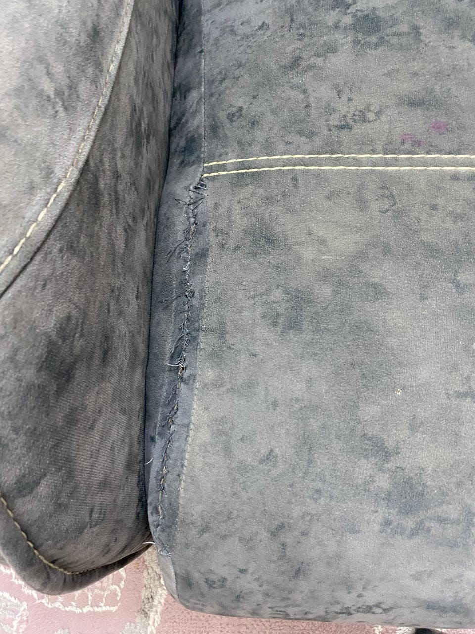 من رخصه الادمن نص تخم تركي نظيف بي فتق بسيط ومخيط أخذته ب950 للبيع يراسلني خاص


**إذا كنت صاحب هذا الإعلان وتريد حذفه لأي سبب، رجاءا أرسل رسالة إلى الدعم الفني**