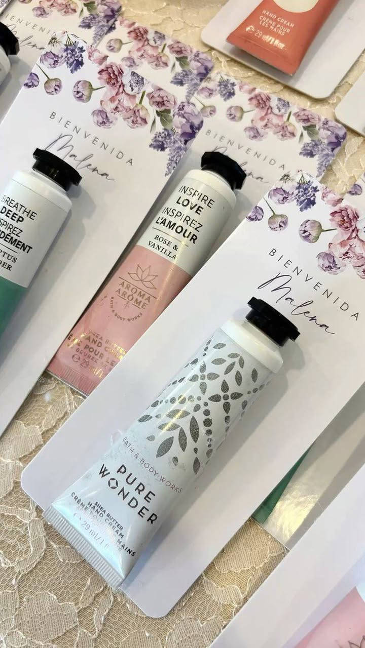 ليلة الحنه أحلى ويه توزيعات مميزة ولمسات بناتية ناعمة 🌸✨
تنفيذ بألوان وتصاميم حسب الطلب 💕


**إذا كنت صاحب هذا الإعلان وتريد حذفه لأي سبب، رجاءا أرسل رسالة إلى الدعم الفني**