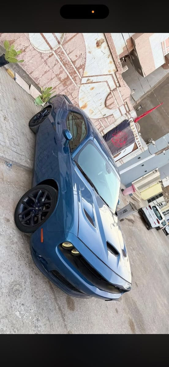 جالنجر 2020 SXT
لون مميز فول 
المميزات 
شاشا وسط 
كشنات كهربائي 
تدفئه تبريد 
اكزوز ريمونت صوت عالي 
ماشيه 56 ميل 
تخم تاير جديد 
لايت زنون
غرفه نضيه لا خلع بطاين لا تمزك كلش نضيفه 
الأضرار 
حادث جاملغ بنيد بيهة اصبعين لغد تعديل بدون حراره 
السعر بلاش مستعجل على البيعه 
165 وبيهة مجال 
رقم الهاتف (***********)
