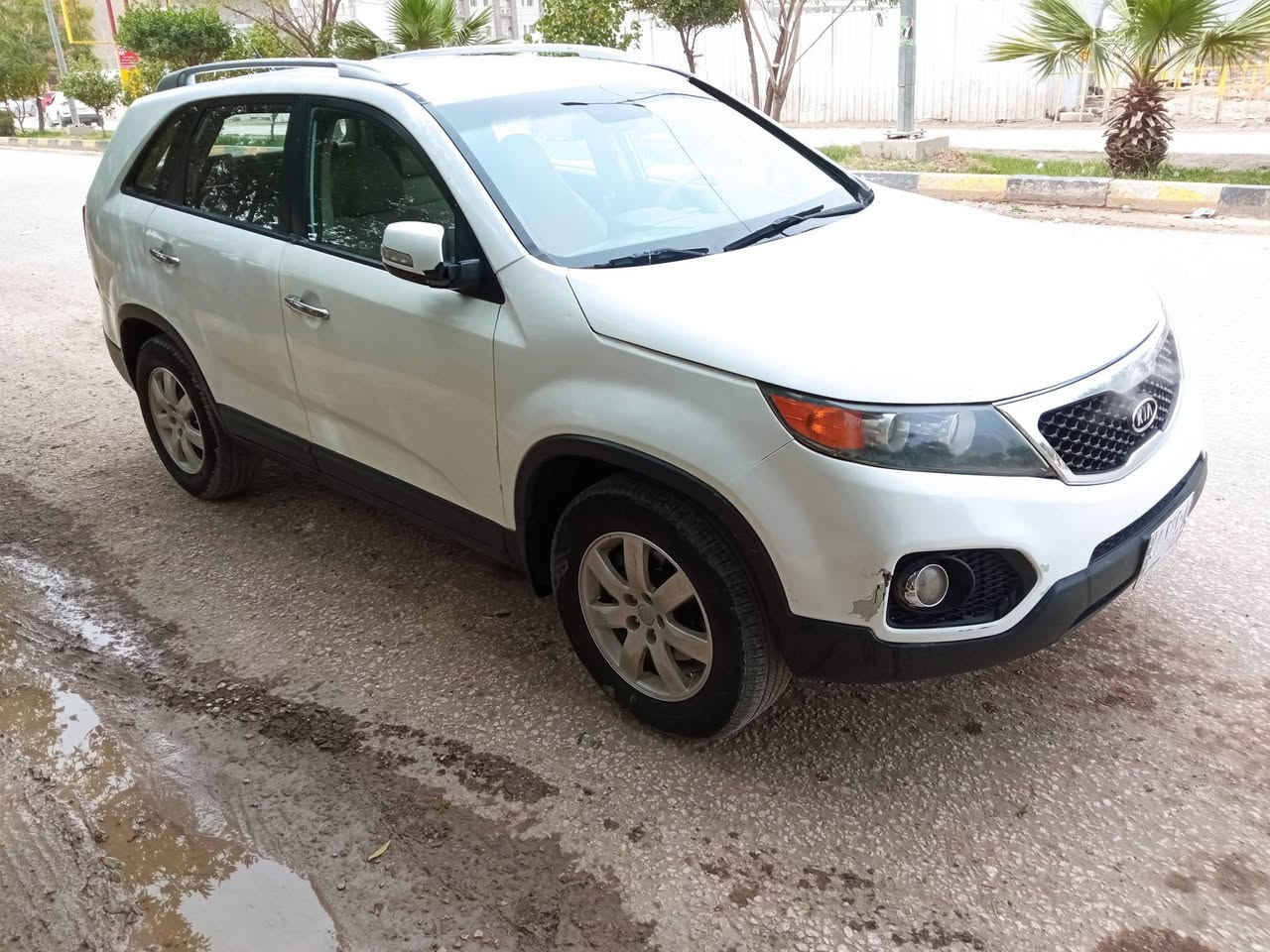 كيا سورناتو
سعر 129وبيها مجال الرقم ***********
خليجي 2013
ماشي150رقم بغداد 
مكيه 2400دوش
7راكاب 
كير محرك حداديه تخم تايرمكفولات 
تبريد تتفاء مكفولات 
بيها صبخ3قطع بدون ضرب
