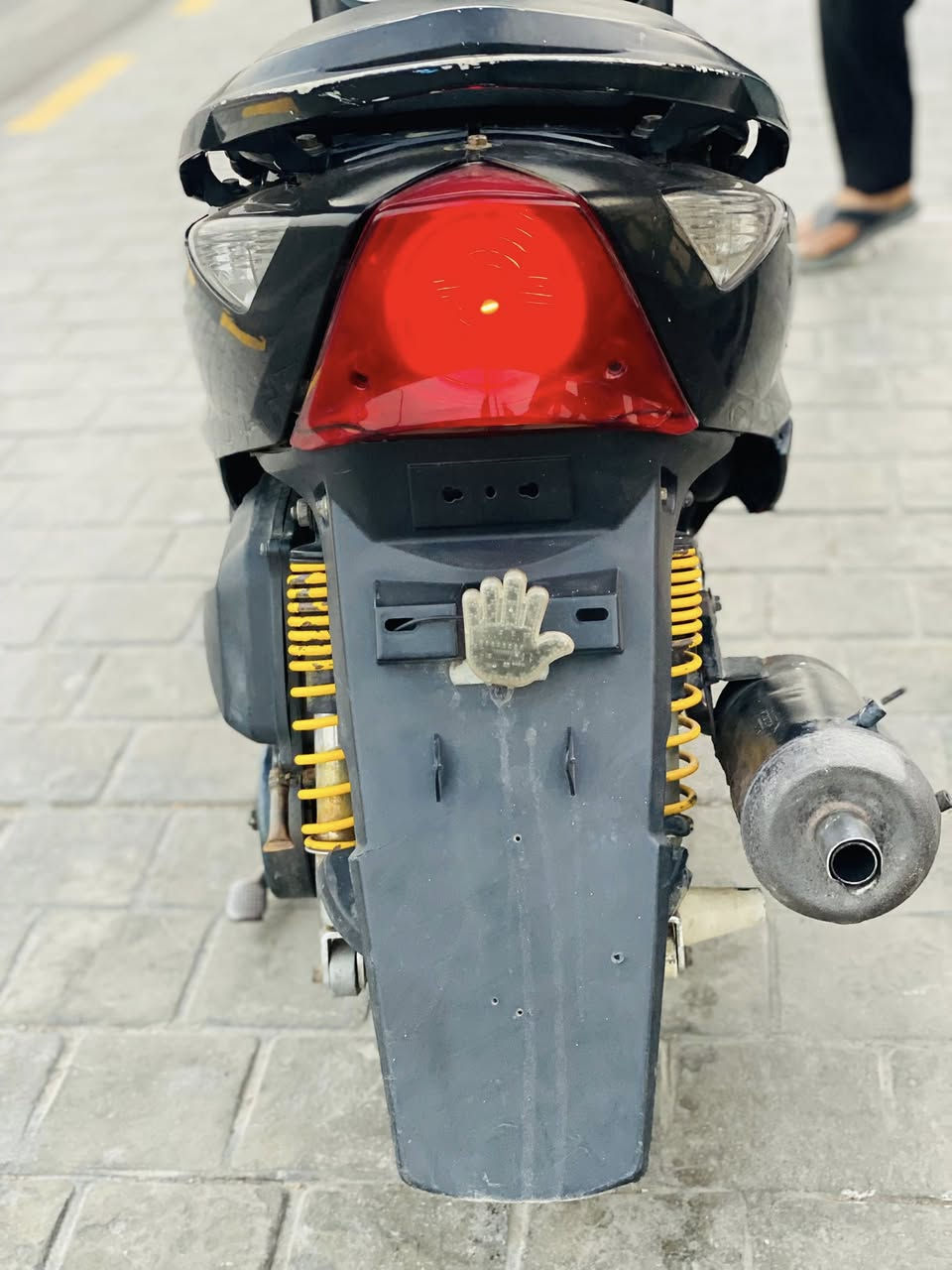 سلام عليكم دراجه ثعلب 🦊كلش نضيفه كهربائيه عمت شغاله مكينه ناعمه كلش كفرات ختمم واحدد دراجه كلش نضيفه اي نقص ما بيها ملاحضه قبق كلجات موجود اني فاتحه جماليه لدراجه سعرها 475ولحد يضل يسولف بكيفه اتصل وبخدمتك مكاني بغداد الحريه شارع 30 قرب اسواق مريومه رقم تليفوني ***********
