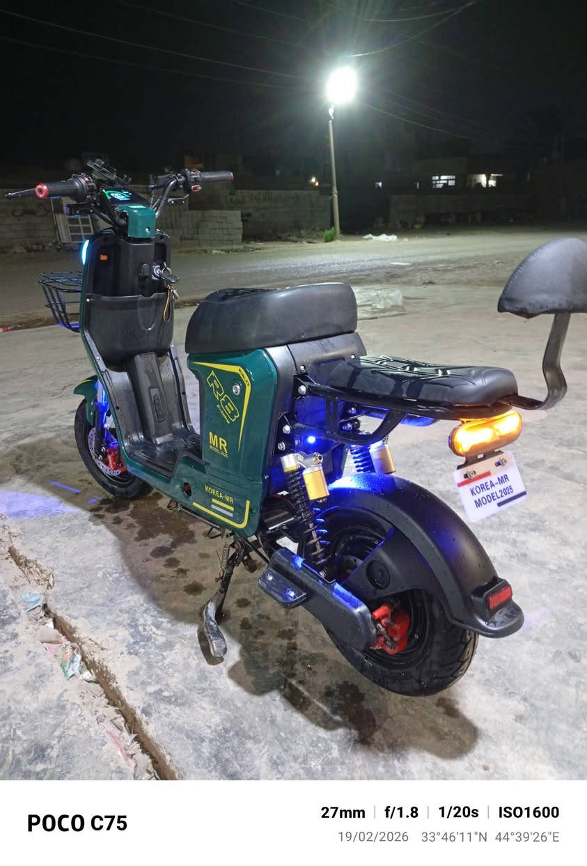 دراجة R8 نظافة 100% خمس بطاريات 36امبير 
فول مواصفات ملف 1500الدراجة جديدة العنوان بعقوبة ***********
