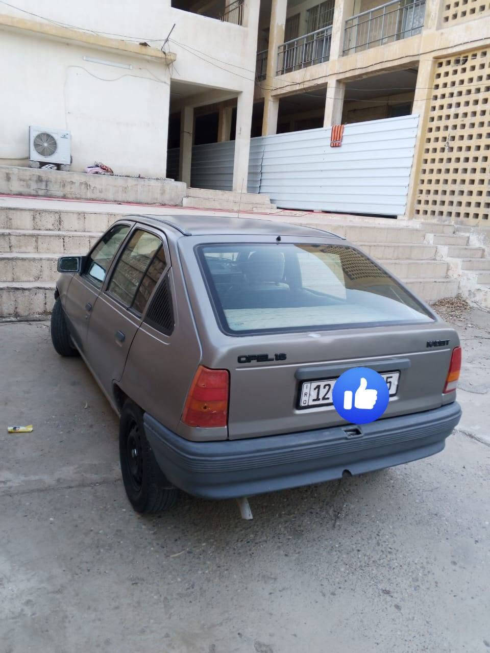 كاديت للبيع باسمي رقم نينوى مصطره سياره عل وضع شركه المحرك بي بخار كير شرط طخم تاير كابون بانزين للستفسار ***********/***********
