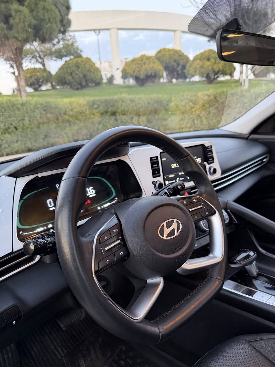 النترا 2024 فول مواصفات
بصمة ابواب وتشغيل 
فتحة سلايت
كشنات جلد
تبريد قطعتين
دشبول دجتل كيج الكتروني
هاندبريك بصمة 
مري كهرباء شفط 
اوتو هولد 
انظمة قيادة متعددة
شاشة + كامراة
قيادة ذاتية
اشاير بالمري
سستم سماعات 
شحن هاتف 
لايتايت عدسة زنون + تحكم بالايت
لددات امامي وخلفي 
تحديد مسار 
رادار 
تحكمات كامل استيرن
حساسات
باقي مواصفات معروف السيارة فول
رقم اربيل الجديد باسمي 
هزة وسنوية كلها جديد الى 2030
شرط التحويل او الوكالة 
السيارة مكفولة كفالة عام فقط مكان صغير تعديل pdr بيها 
ماشية 40 الف كيلو جديدة على وضع شركة
السعر 136$ وماكو هيج سعر بكل السوك 
*********** مكان السيارة اربيل
