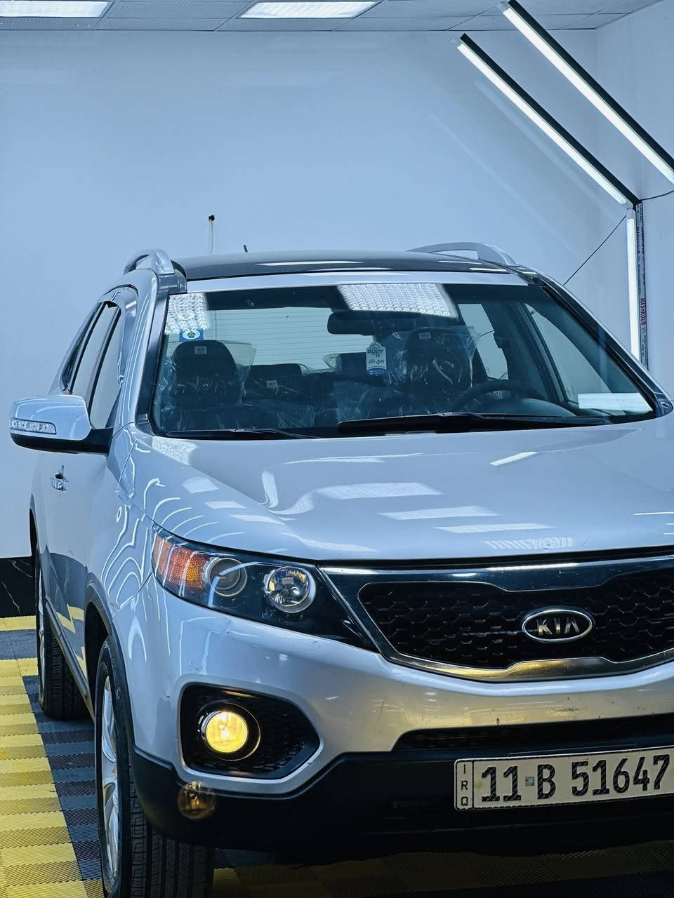 سلام وعليكم كيه سورنتو كويتيه 2013فووول مواصفات ١/١بنرامه بصمه ابواب بصمه مري شفط 6سلندر 7راكب كشنات جلد ابلادي قرميدي ضررها باب صبغ الصدر والباقي مكفوله كفاله عامه السعر 65وبيها مجال رقم الهاتف ***********المكان ديالى بعقوبه
