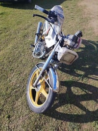 دراجه البيع موديل ٢٠١٤ أواق كامله ويترقم صاحب المنفيس بعقوبه ٠٧٧١٧٠١٦١...