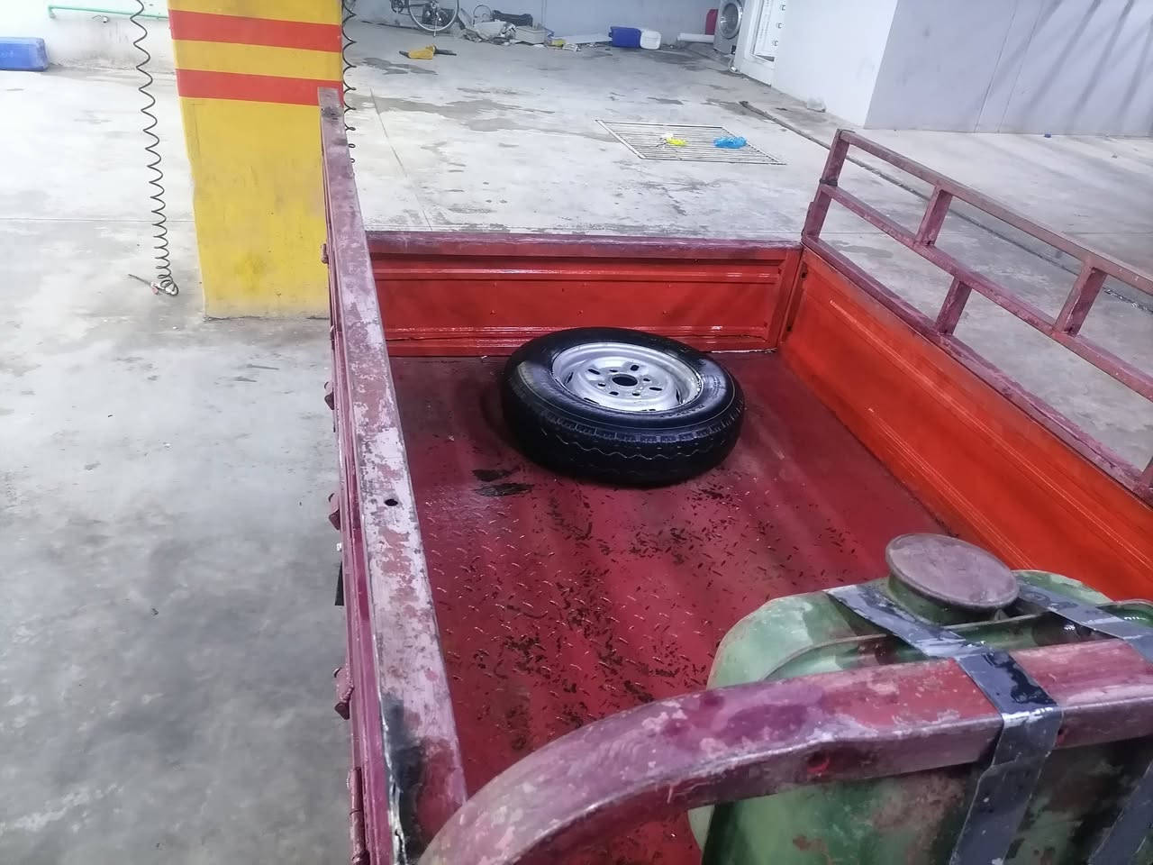 سلام علیکم
بوفروشتن وگورینەوە مەنفیسی کاملە اکریتە رەقەم وسەنەوی نرخی 670وکەمیک مجال


**إذا كنت صاحب هذا الإعلان وتريد حذفه لأي سبب، رجاءا أرسل رسالة إلى الدعم الفني**