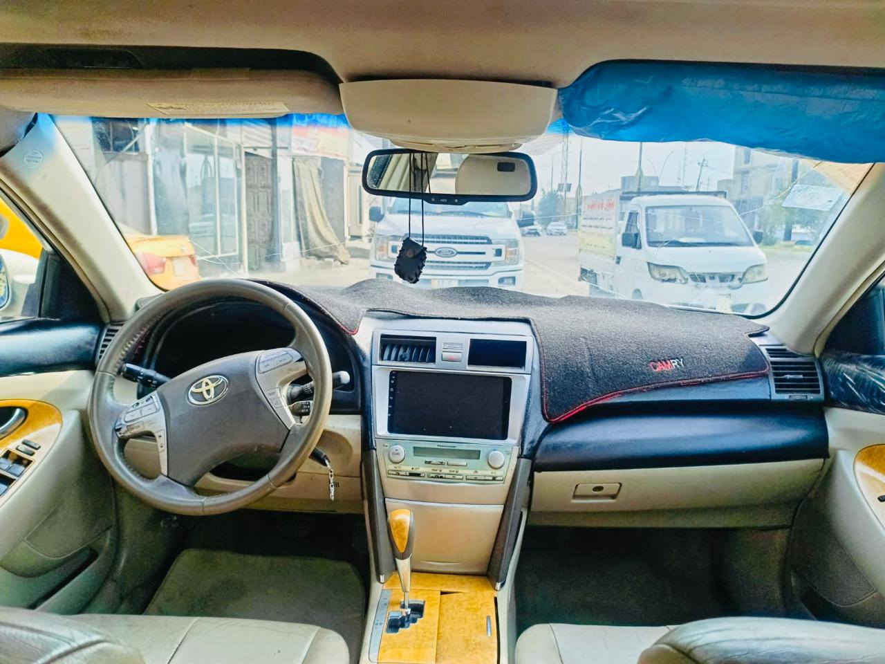 للبيع كامري موديل 2007 رقم بغداد كير جديد محرك خير من الله سياره مكفوله من ضربه محرك 6 سلندر فتحه فول موصفات ليبل واحد سنويه النفاذ 28مكان الفلوجه 
السعر 82 وبيهه مجال الاستفسار ع هاذ الرقم 
***********
***********
