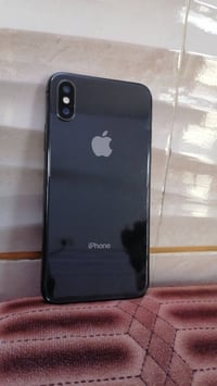 آيفون XS • جديد • مع لاصقة حماية