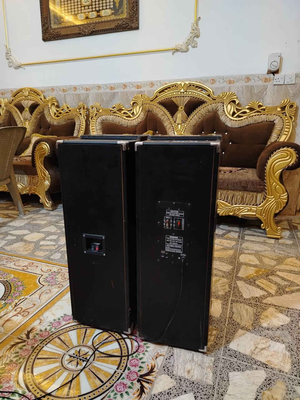 السلام عليكم سماعات للبيع يشتغلن بس أوكس السعر 100 العنوان بغداد الحسينية ***********
