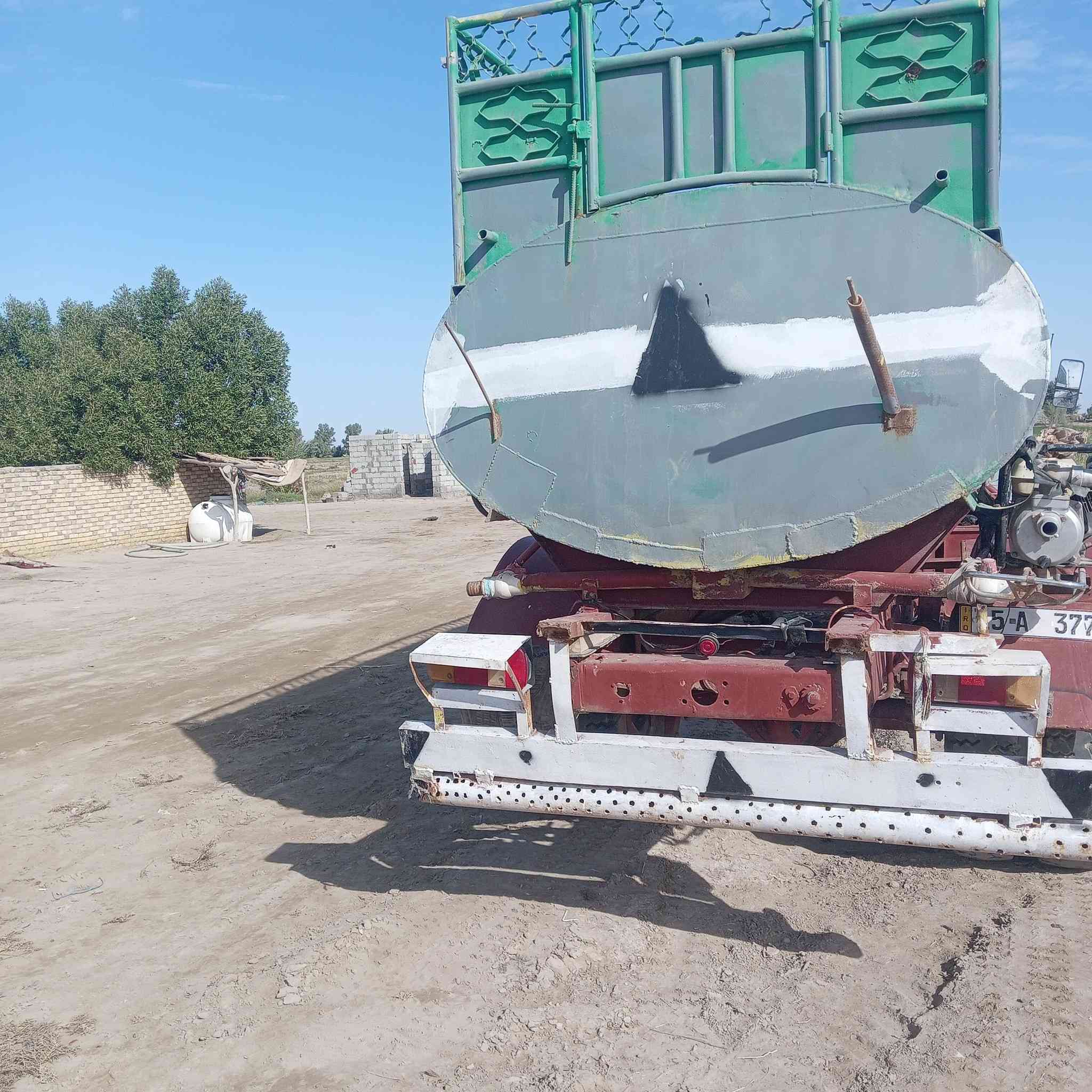 للبيع
***********
