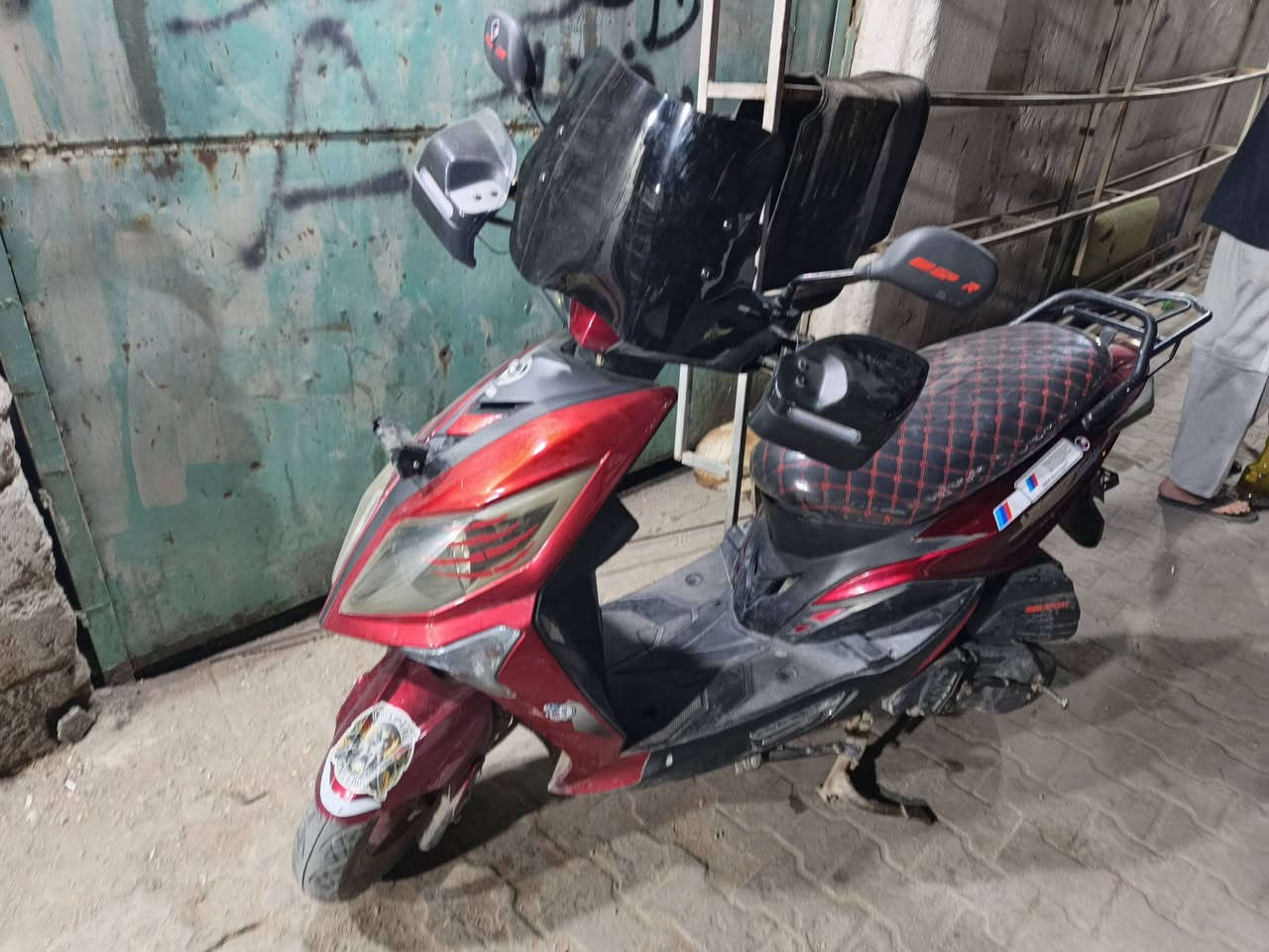 دراجه كامله شغاله نكرة وهندر السعر ٤٥٠ بيها مجال الشراي يراسلني بغداد م الصدر
*********** متواجد واتساب
