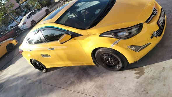 السلام عليكم الانترا موديل 15 خليجي مكينه جديده باتري جديد زوج تايرات جدد صدر نص عمر  مصفره هيئه وغرامات مكاني بغداد حي الجهاد السعر 110 الرقم ***********
