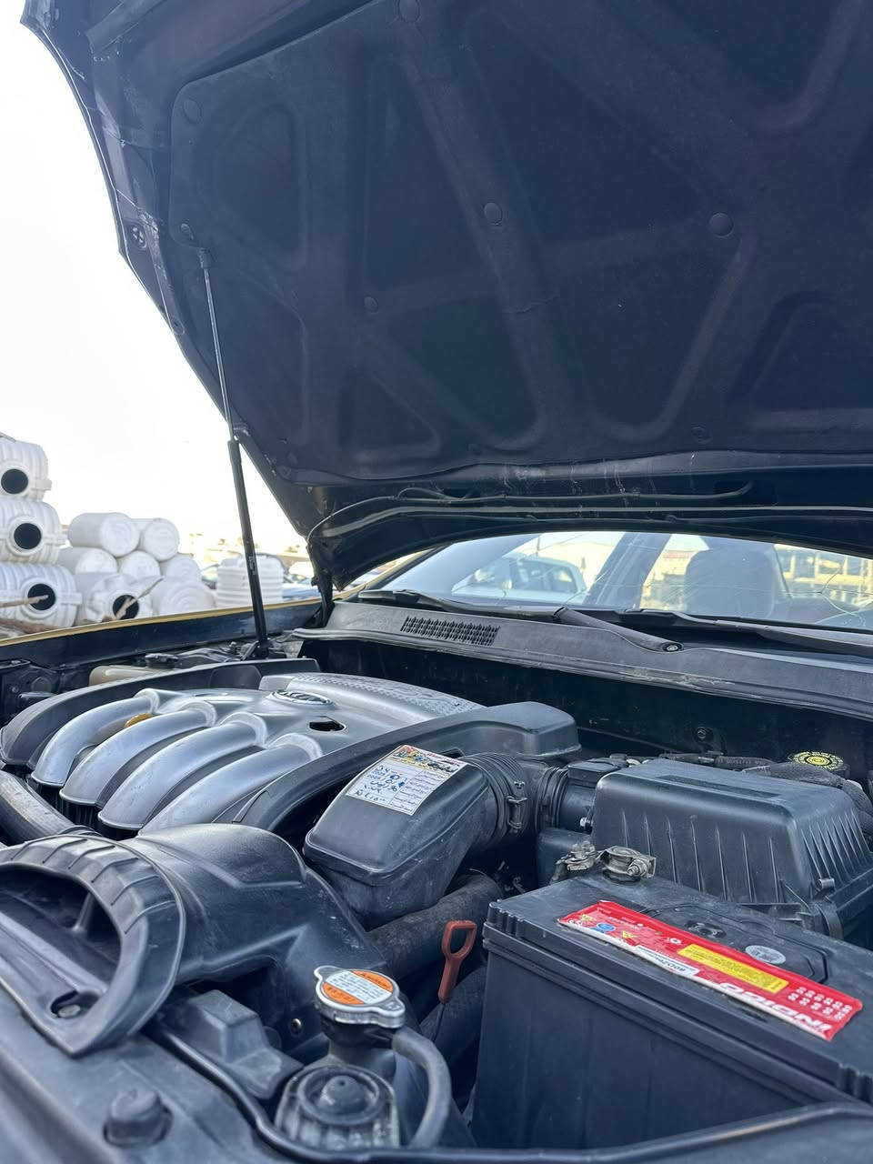 للبيع أوبتما مديل 2006سياره خليجي  سياره صبغ بدون معجون وبدون ضربه سياره جديده بمعنئ الكلمه برغي مبيها نقص  مكينه 2000دوش مكينه كير كفاله صدر امامي خلفي بل جيس تخم تاير جديد لايت زنون سياره كامله مكمله وعله أدينه من 2012 رقم بغداد ب اسمي تحويل ثاني يوم سعرها خاص او اتصل ع رقم والرد سريع ***********
